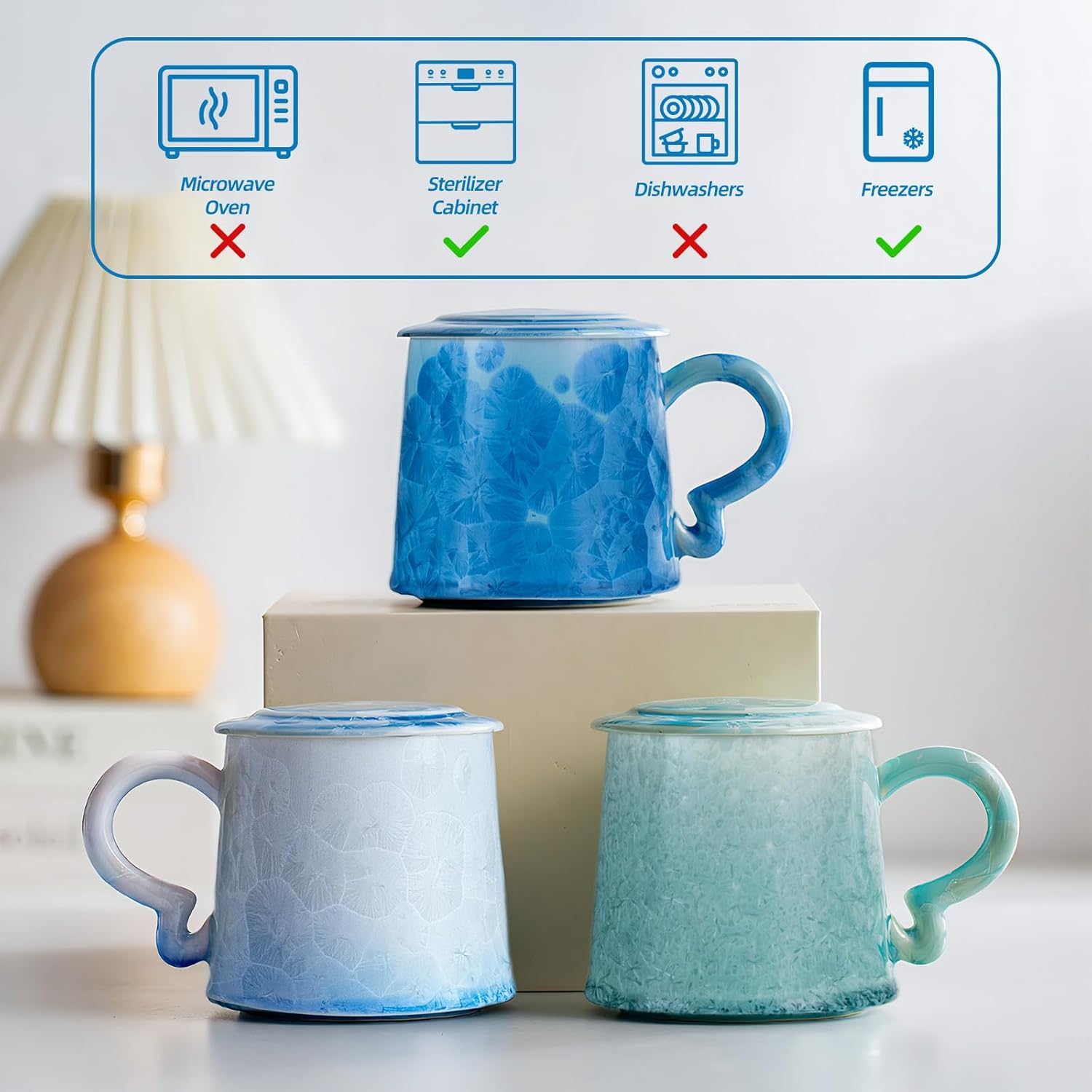 KAMMAK Coffee Mug Set of 2, Ceramic Tea Cups with Lid, 11oz Covered Espresso Mugs, Porcelain Novelty Mugs for Coffee, Cappuccino, Latte, Americano, Tea, Water (Deep Blue and Light Blue)