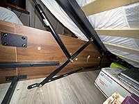 Review Image by Eve Agnic Eve Agnic