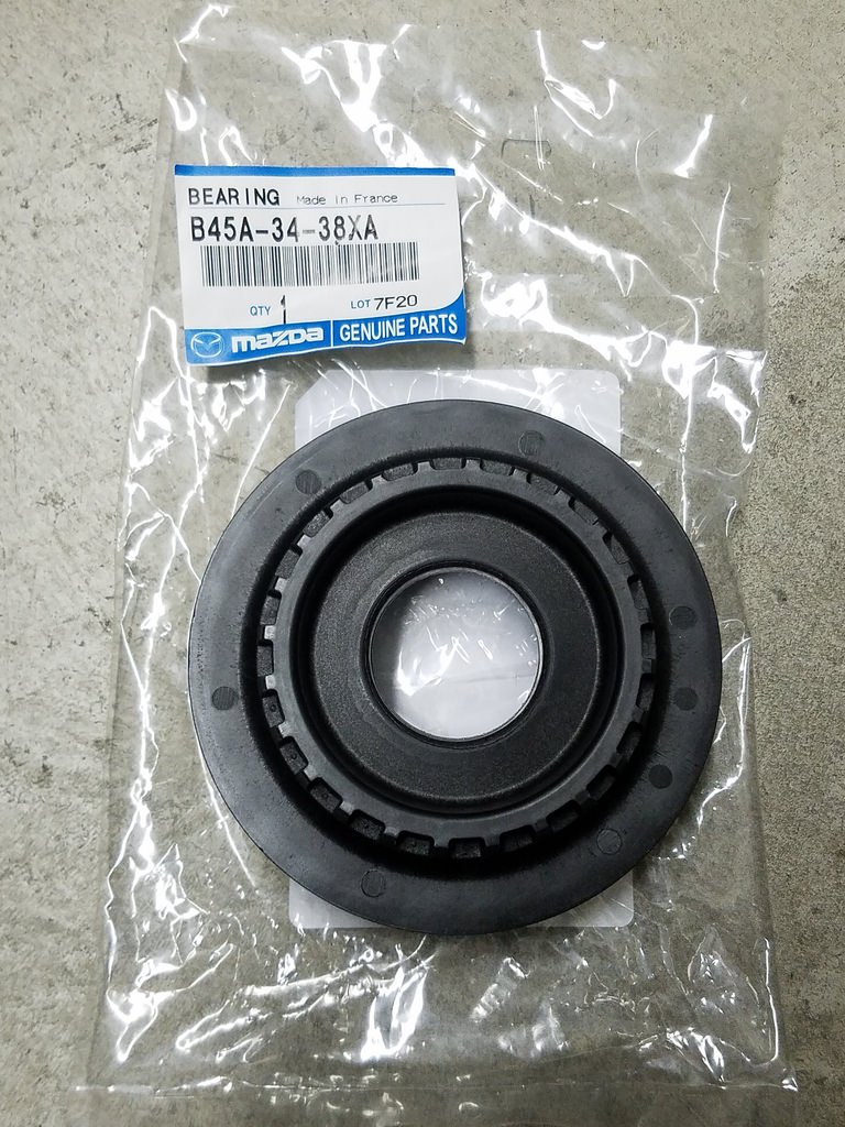 7名さま　B4サイズ　3/9まで Amazon.com: B45A3438XA Mazda Bearingfront strut B45A3438XA
