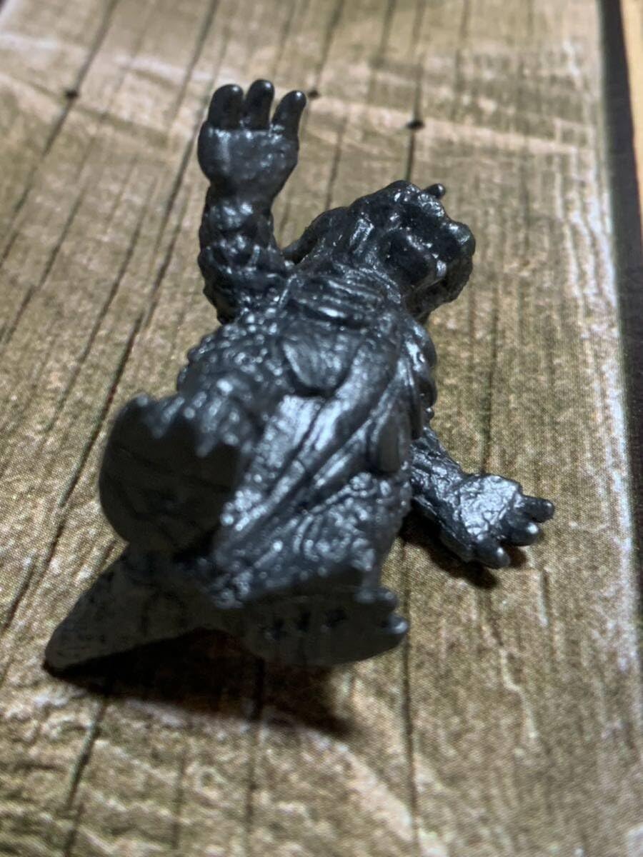 Amazon.co.jp: アンティQ ゴメス ダークシルバー ウルトラ怪獣消しゴム