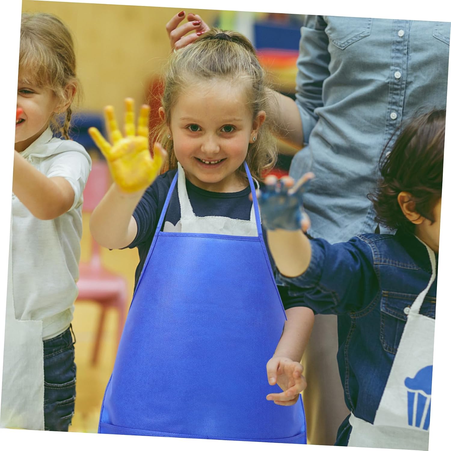 Sosoport 5pcs Boy Girl Painting Aprons Non-woven Artist Smocks for Boy Girl Reusable for Creative Activities Includes
