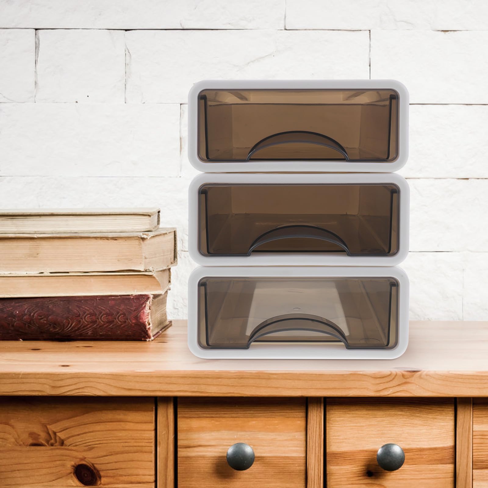 Scatola organizer impilabile a 3 ripiani in plastica per cancelleria e cosmetici, soluzione salvaspazio per scrivania e ufficio, materiale PP resistente, ideale per casa e ufficio