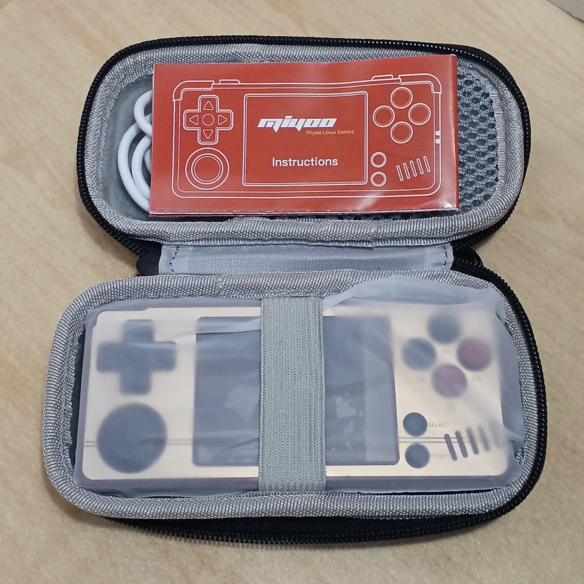 Amazon.co.jp: Miyoo A30 レッドゴールド : ホビー