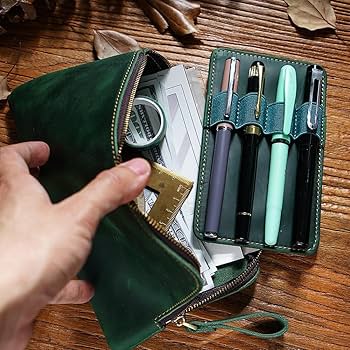 DAKS 万年筆　レザーケース付き DAKS 万年筆 レザーケース付き