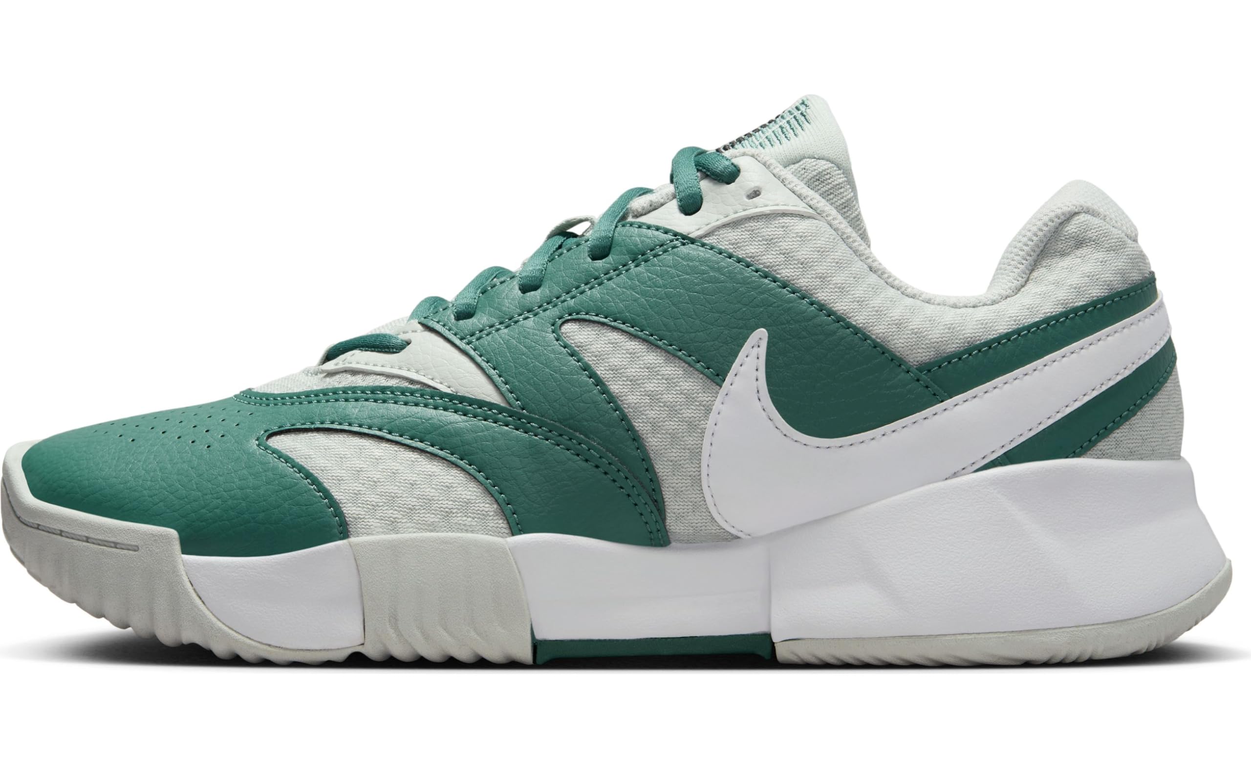 NikeCOURT LITE 4 CLY womens LACED SHOES