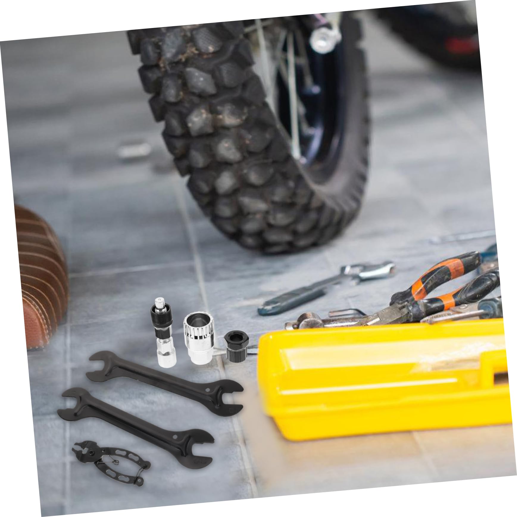 TOYANDONA Kit de Reparación de Bicicleta, Juego de Herramientas Portátil y Compacto para Desmontar Bielas, Pedalier y Platos, Adecuado para Viaje y Reparaciones