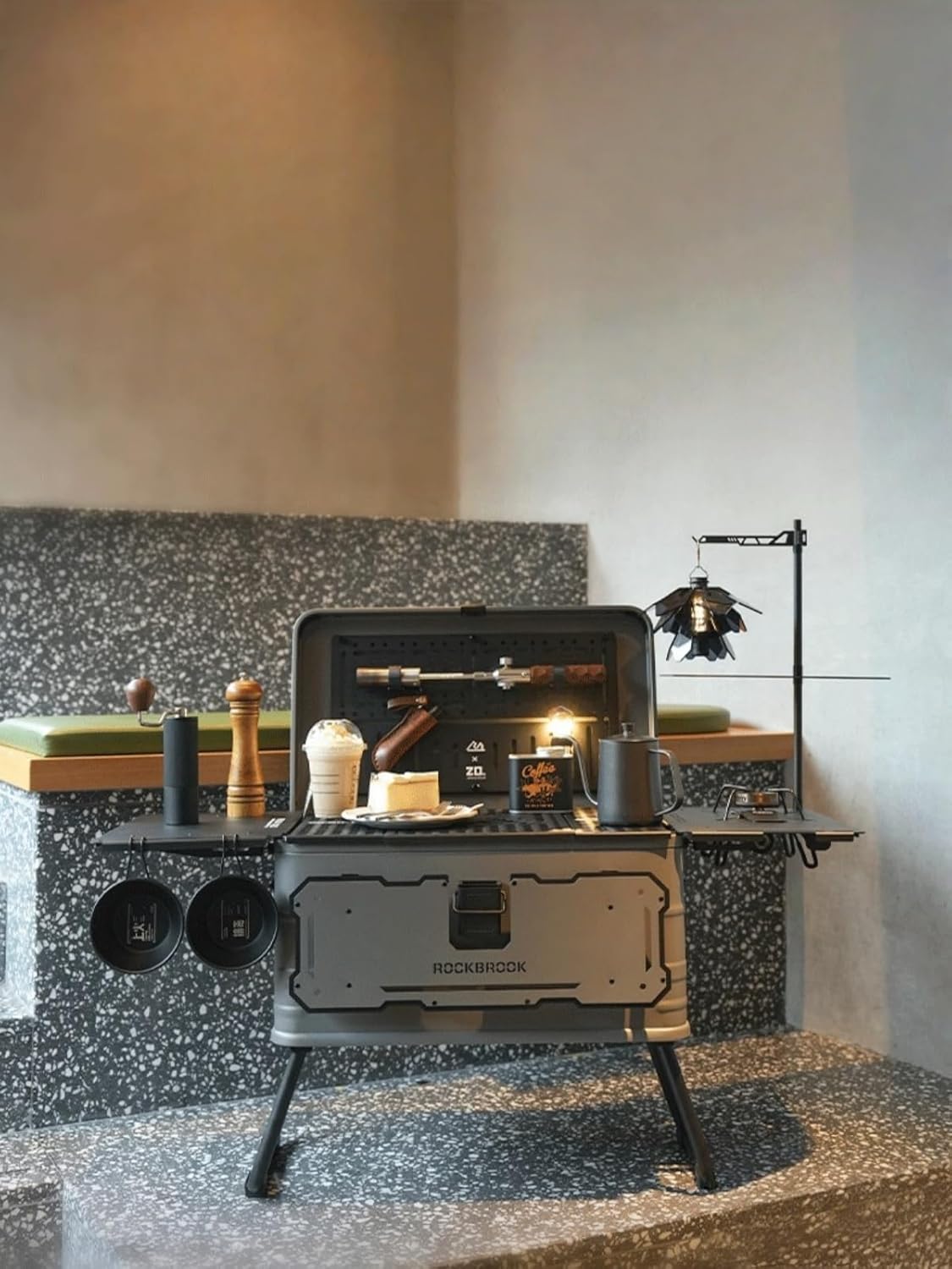 ◇リモワ サルサ 定番人気色 レッド 大容量 82L メンテ・クリーニング済 ◇リモワ サルサ 定番人気色 レッド 大容量 82L メンテ・クリーニング