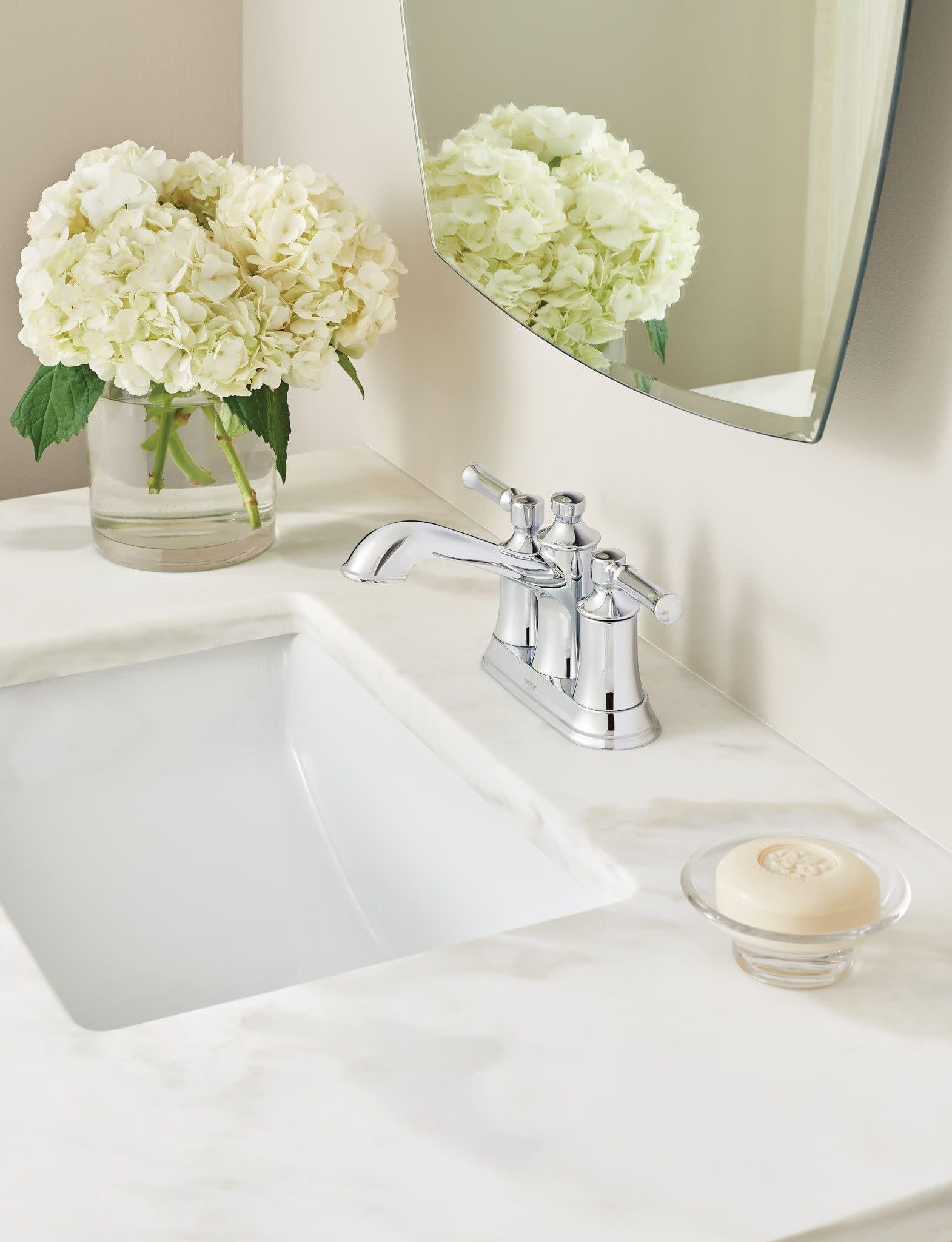 Moen Dartmoor Bathroom Faucet - Chrome -2 Moen Dartmoor Bathroom Faucet - Chrome -2