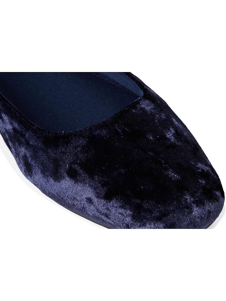 Navy TOMS Briella