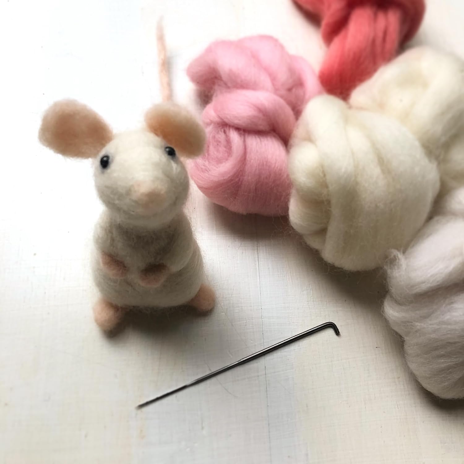 Bergin & Bath Needle Felting Kit, Mice. DIY Craft kit for Adults and Teens. Planet-Friendly Wool