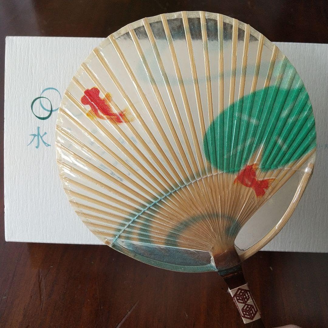 日本画コース】岩絵具を溶く | 日本画コース | 通信教育課程 水干