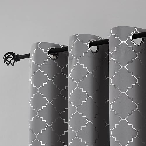Miniatura 5 de Enactex Cortinas 100% opacas completas de 63 pulgadas de largo, con aislamiento térmico, gris con patrón geométrico plateado metálico, cortinas de
