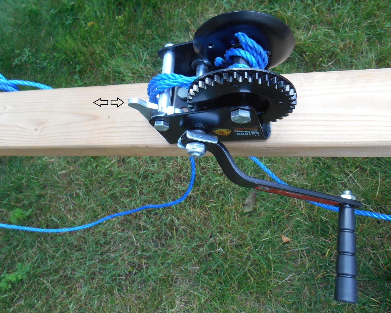 8/mo Finance TYT 600LB Boat Trailer Winch with Black Polyster Strap