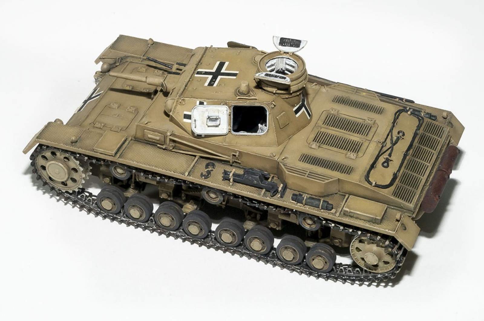 Amazon | ミニアート 1/35 III号戦車C型 プラモデル | プラモデル 通販