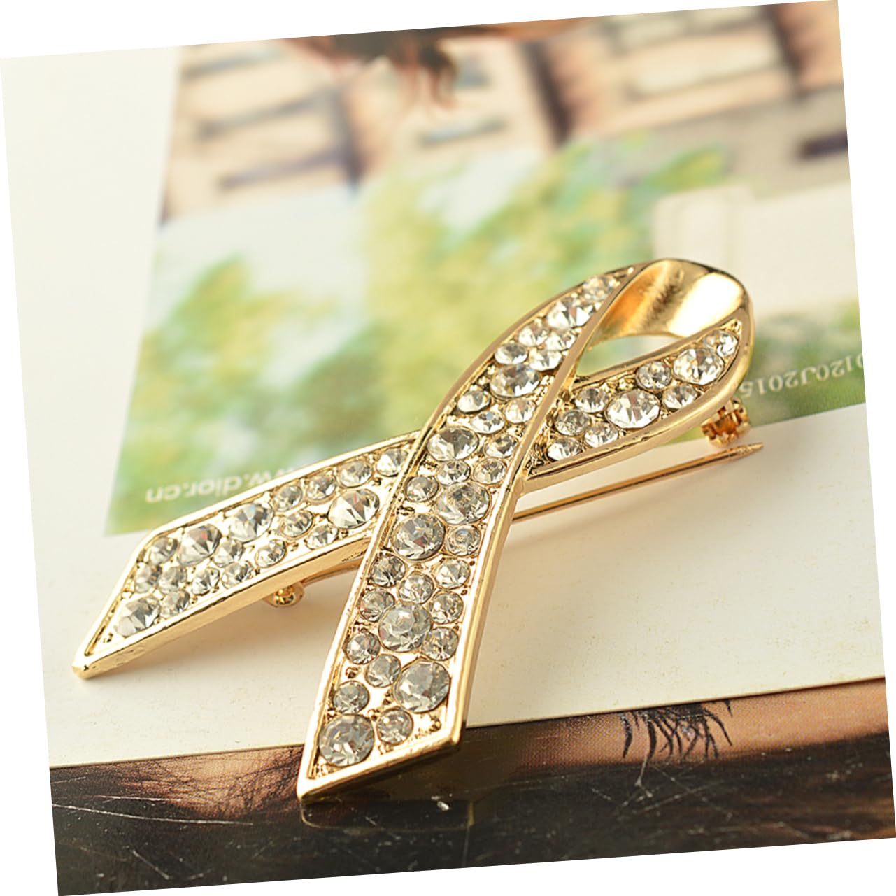 KKXXYQFC Elegante Vintage-Brosche für Damen, Strass-Anstecknadel, Lavendelband, für den täglichen Gebrauch