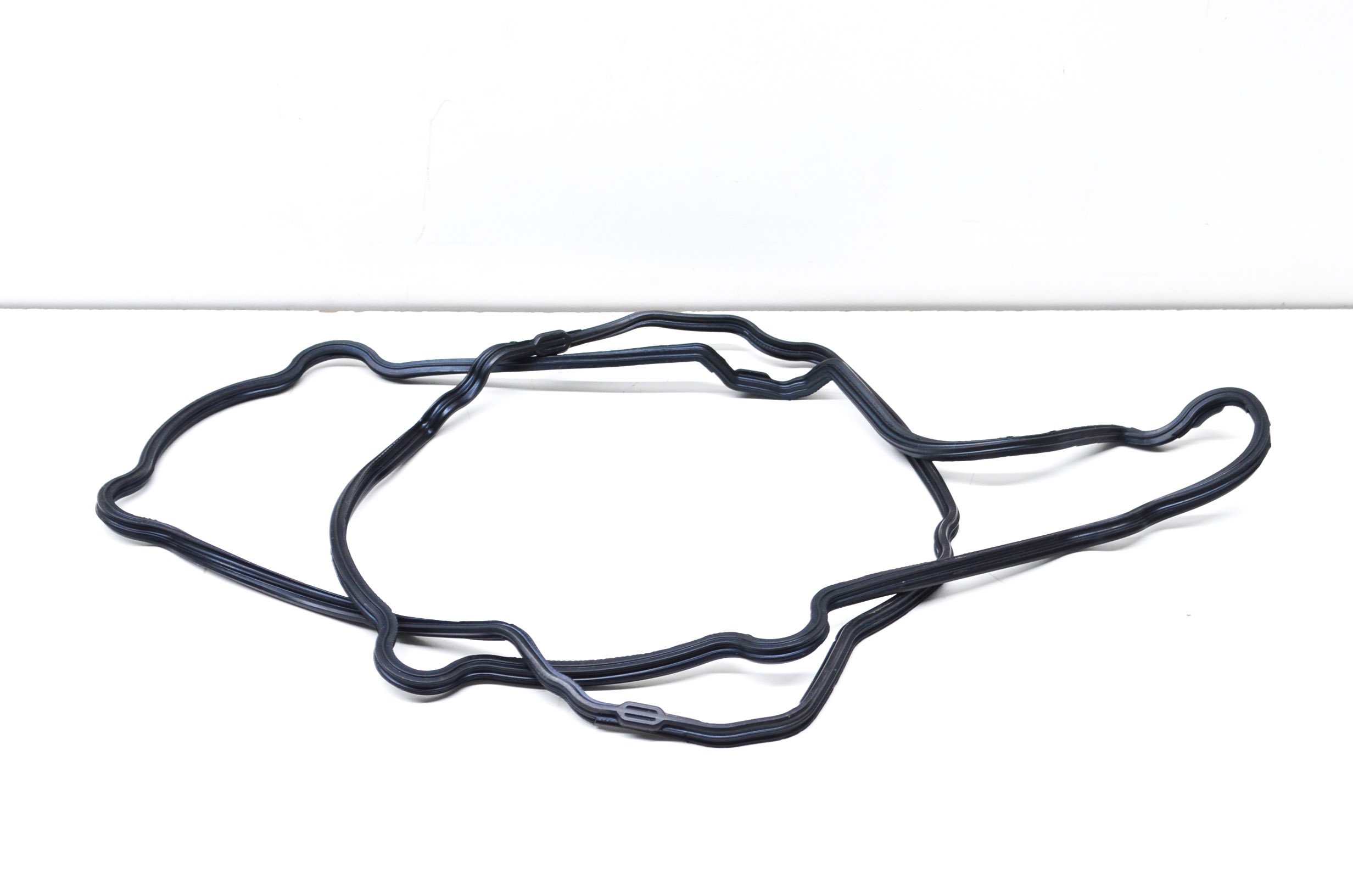 Amazon.com: Genuine Mazda Parts - Gasket(L),Head Cover (AJ57-10