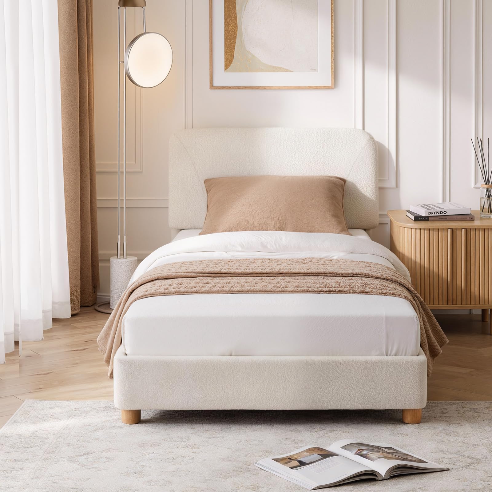 Cloud Bed Boucle Frame