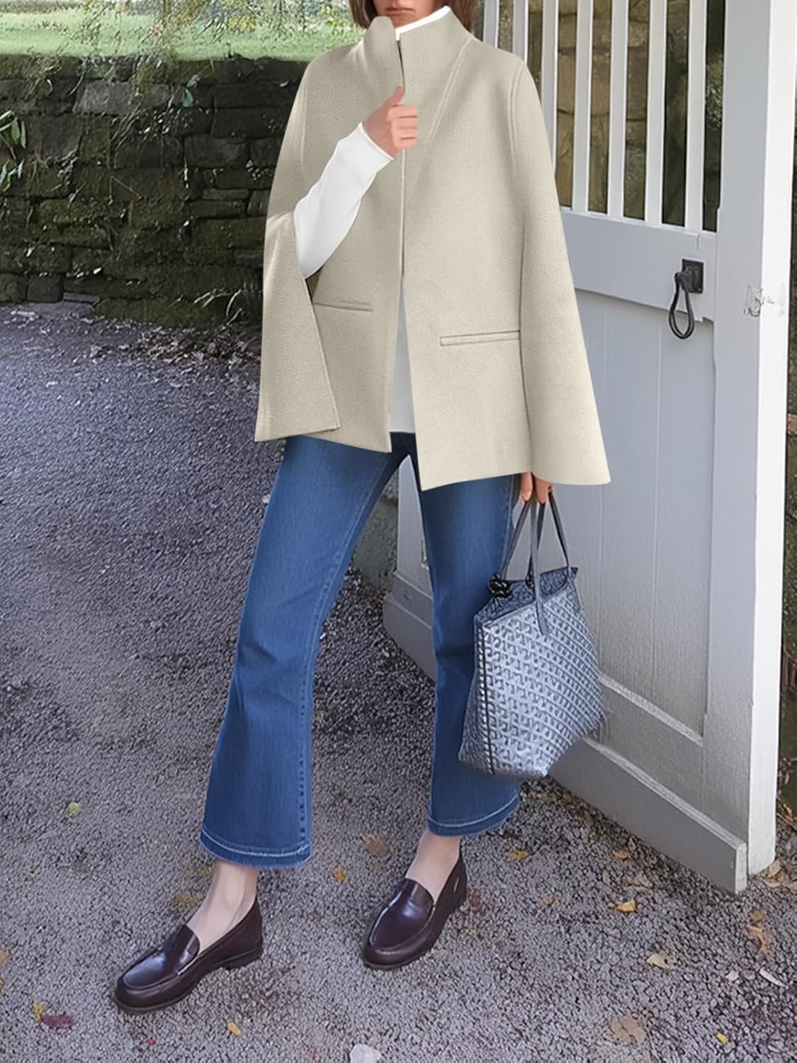 Elegant Autumn Style featuring the Cicy Bell Stand Collar Open Coat