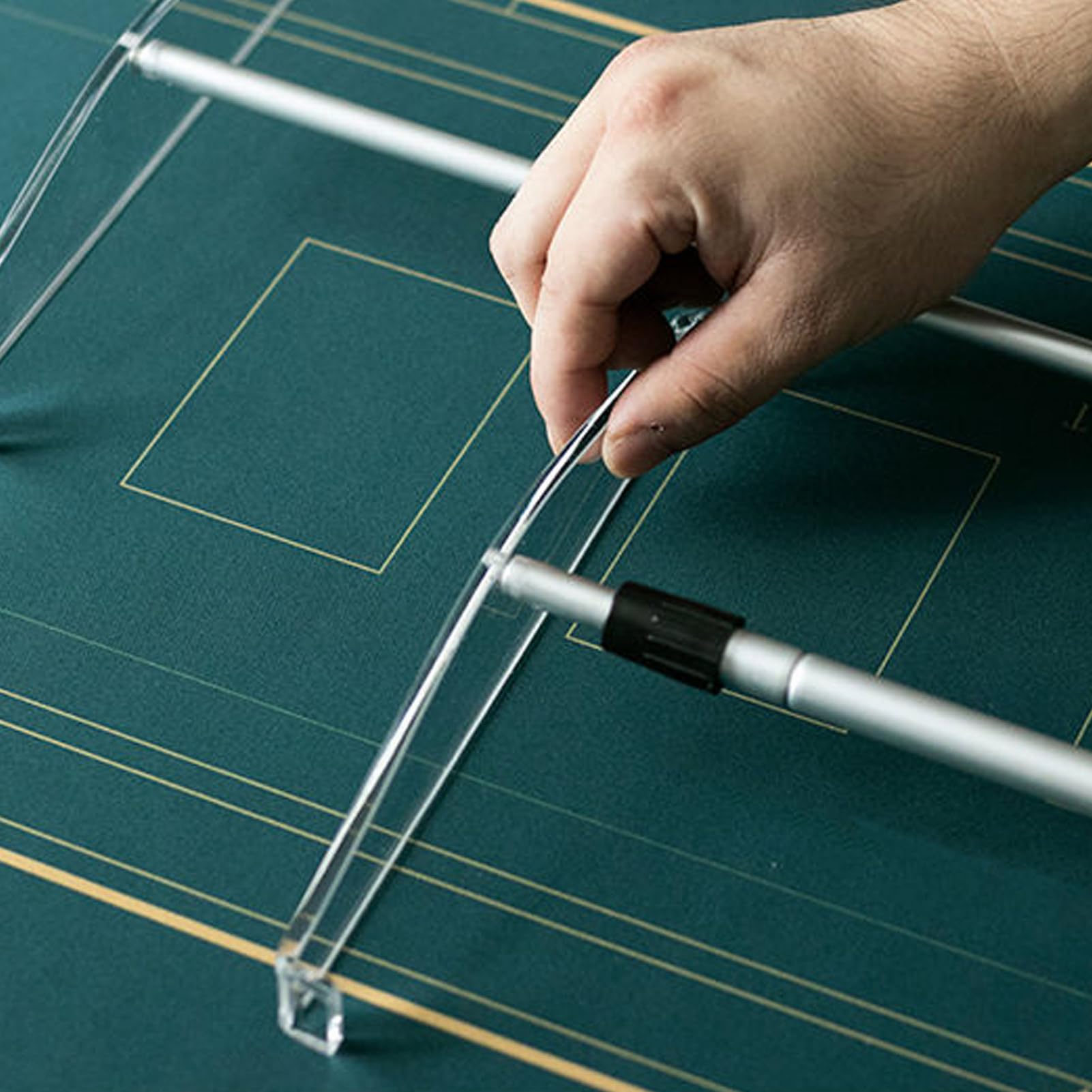 Amazon |  チップコレクターワンド、ポーカーチップ回収ツール、チップレーキングデバイス、グレードプロデラックス伸縮ルーレットポーカーレーキポーカープッシュチップハローコレクター カジノゲームナイトパーティー用 | カジノチップ | おもちゃ