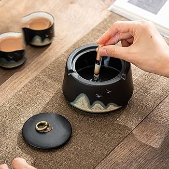 Amazon.co.jp: アッシュトレイ 灰皿 セラミック 山の柄 スモーク用品