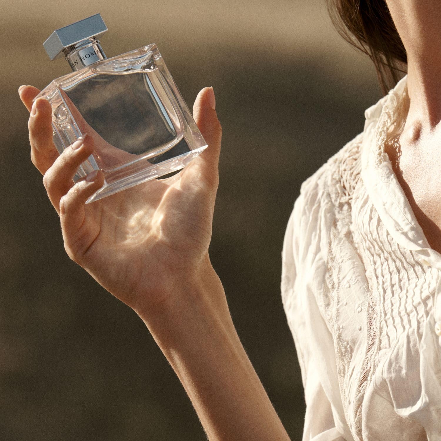 Ralph Lauren Romance Eau de Parfum für Damen, blumig-fruchtiger Duft mit Rose, Lotusblüte & Moschus, für romantische Frauen