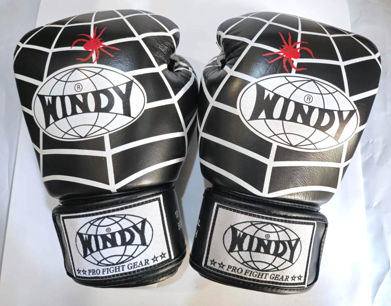 ウィンディ Windy キック ボクシンググローブ ホワイトSpider