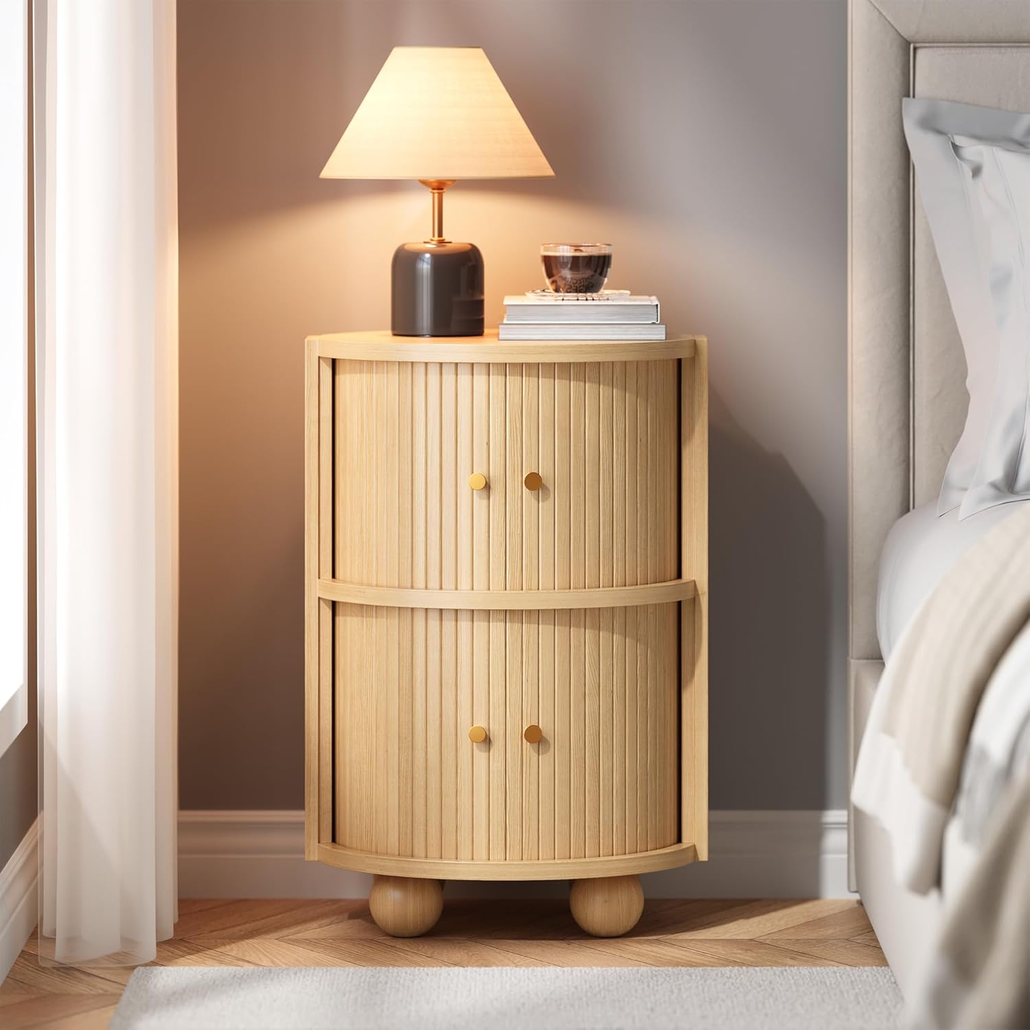 Round Nightstands, Tall Side Table with Sliding Doors and Storage Shelves, Modern Bedside Table, Suitable for Living Room and Bedroom (Oak).