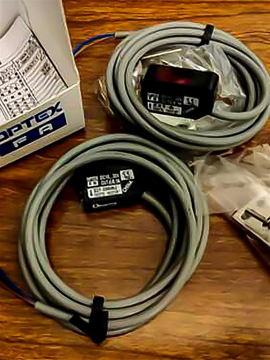 Z2T-2000NJ Photoelectric Switch Sensor