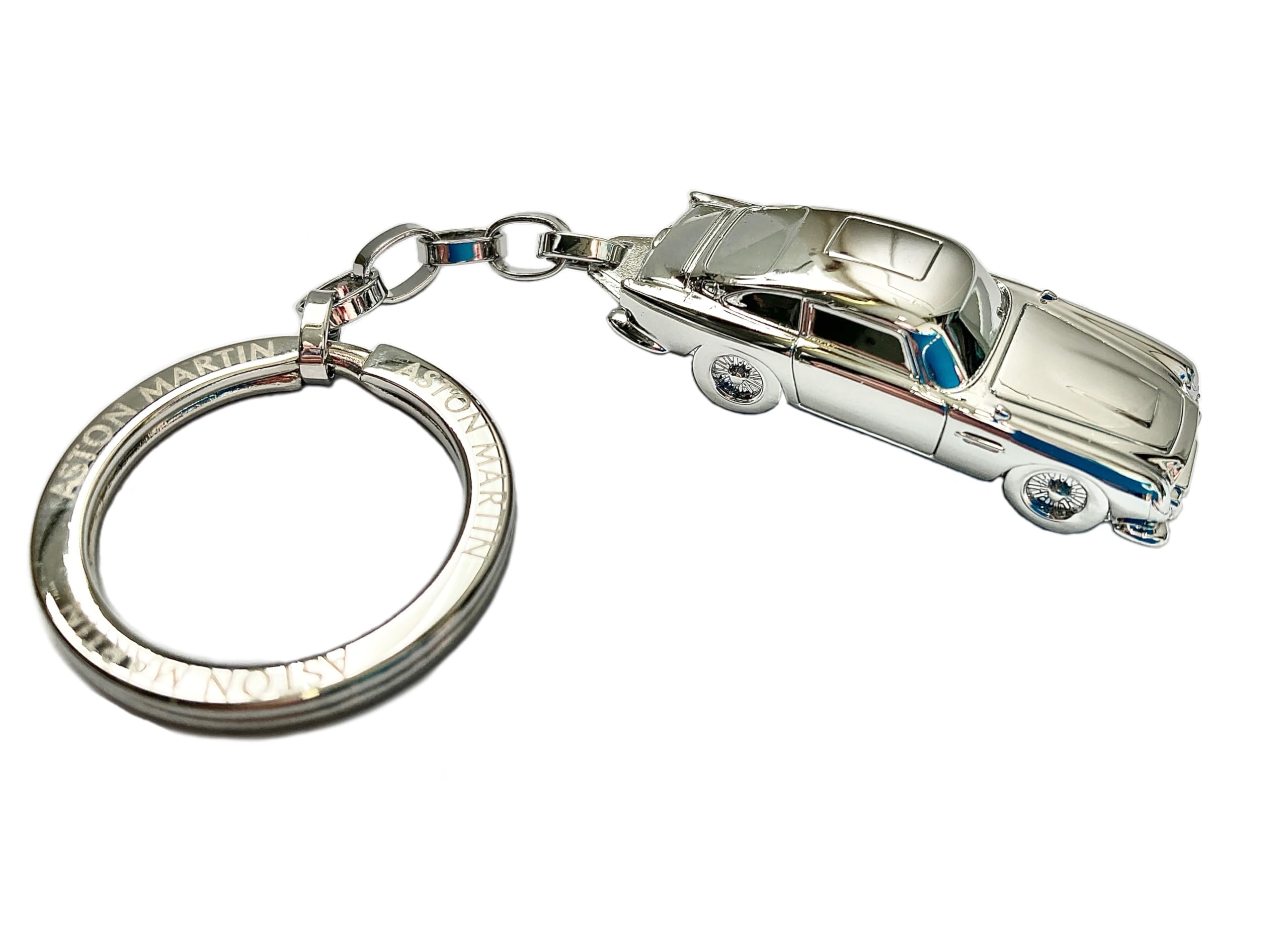Offizieller Aston Martin DB5 silberner Schlüsselanhänger Bond 00 mit Geschenkbox