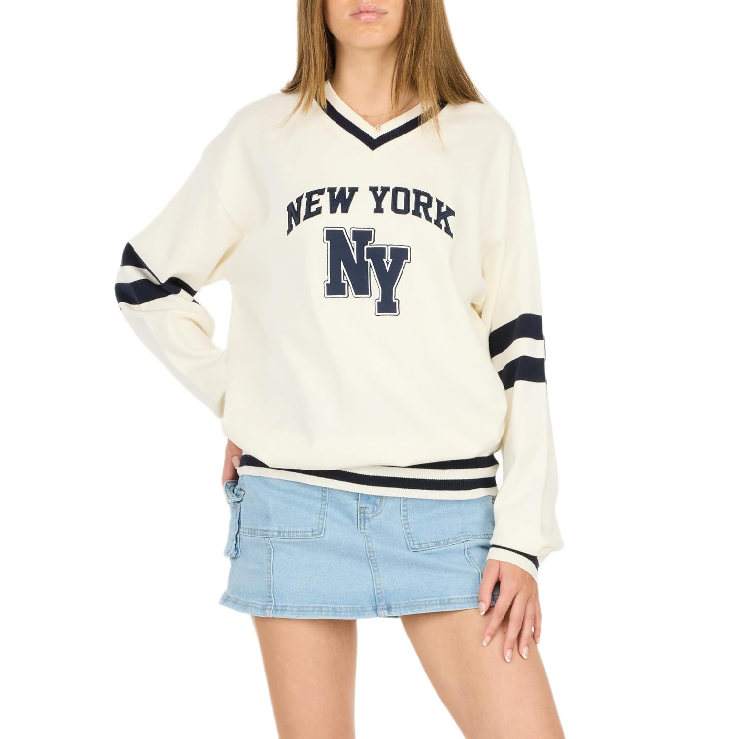Forever 21 Womens Sweater with Tipping and Embroidery