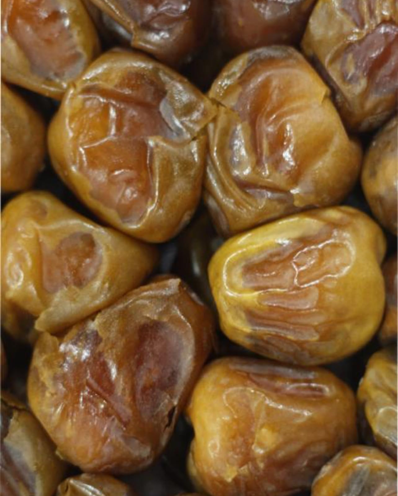 Sukkari Dates Madinah- KKS Saudi Dates Dried Fruit Snacks (Sukkari - 1 kg)