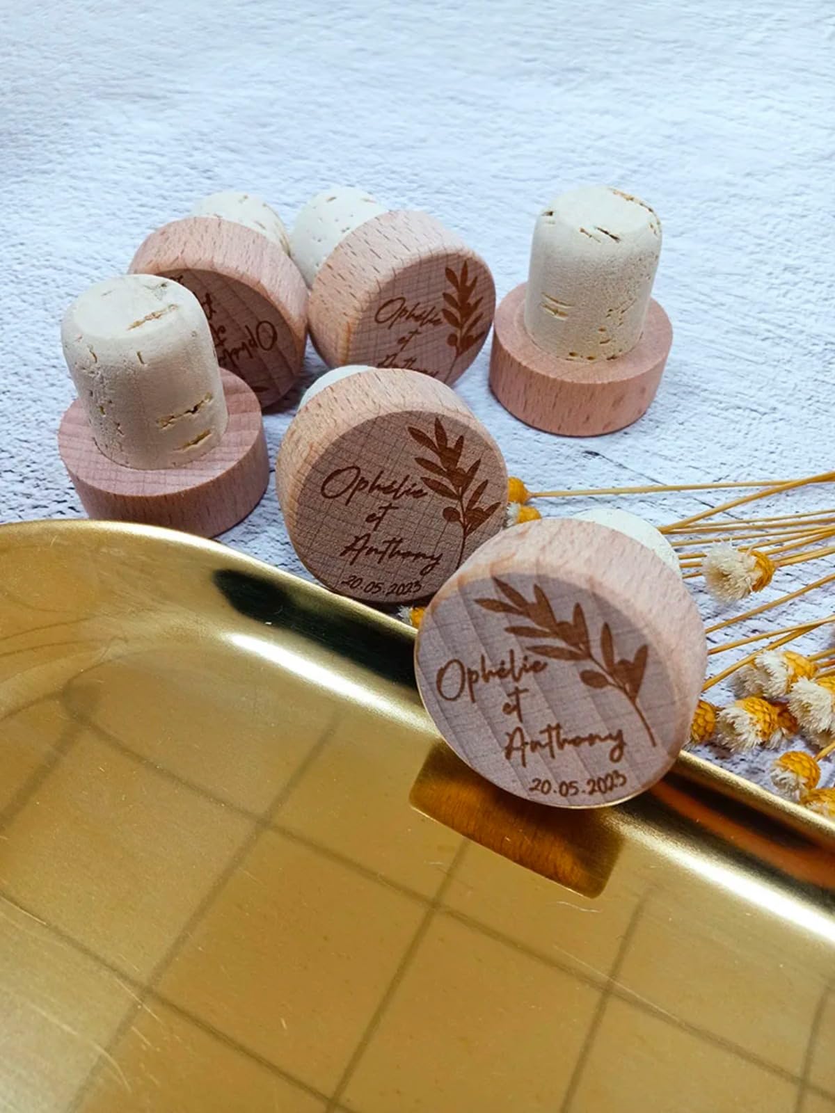 mxn Tapones de corcho de vino de madera grabados personalizados, tapones y bolsas de vino personalizados, recuerdos de boda, regalos personalizados para invitados (70 unidades)