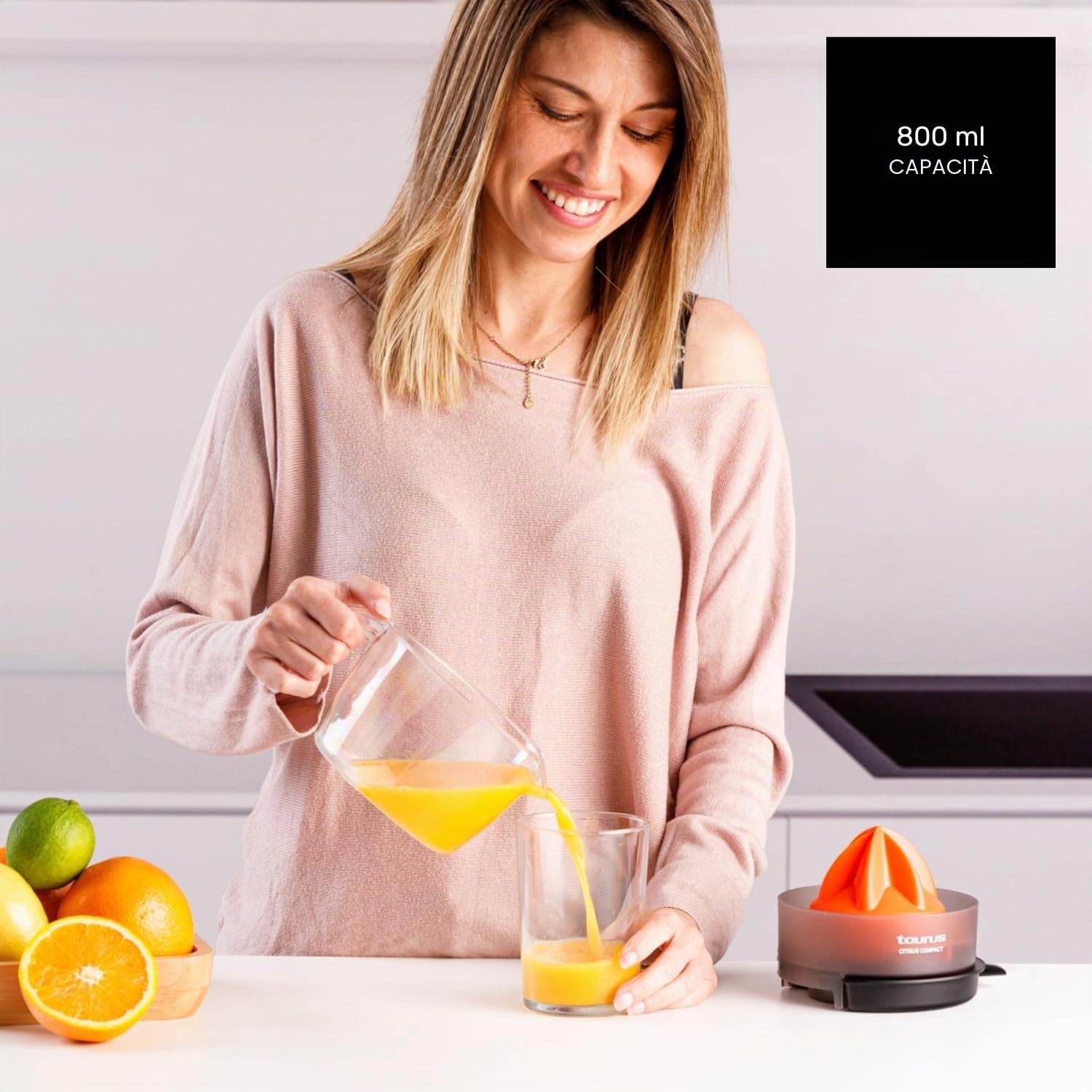 Taurus - Spremiagrumi Elettrico Citrus Compact | Doppio Senso di Rotazione | Cono Extra Large | Smontabile | Lavabile in Lavastoviglie | Design Salvaspazio | Senza BPA | 800 ml
