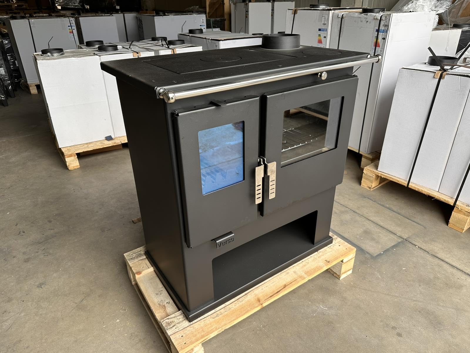 Verso Cs Holzverbrennungs-Kochherd 7.7 kW Küchenofen Schwarz