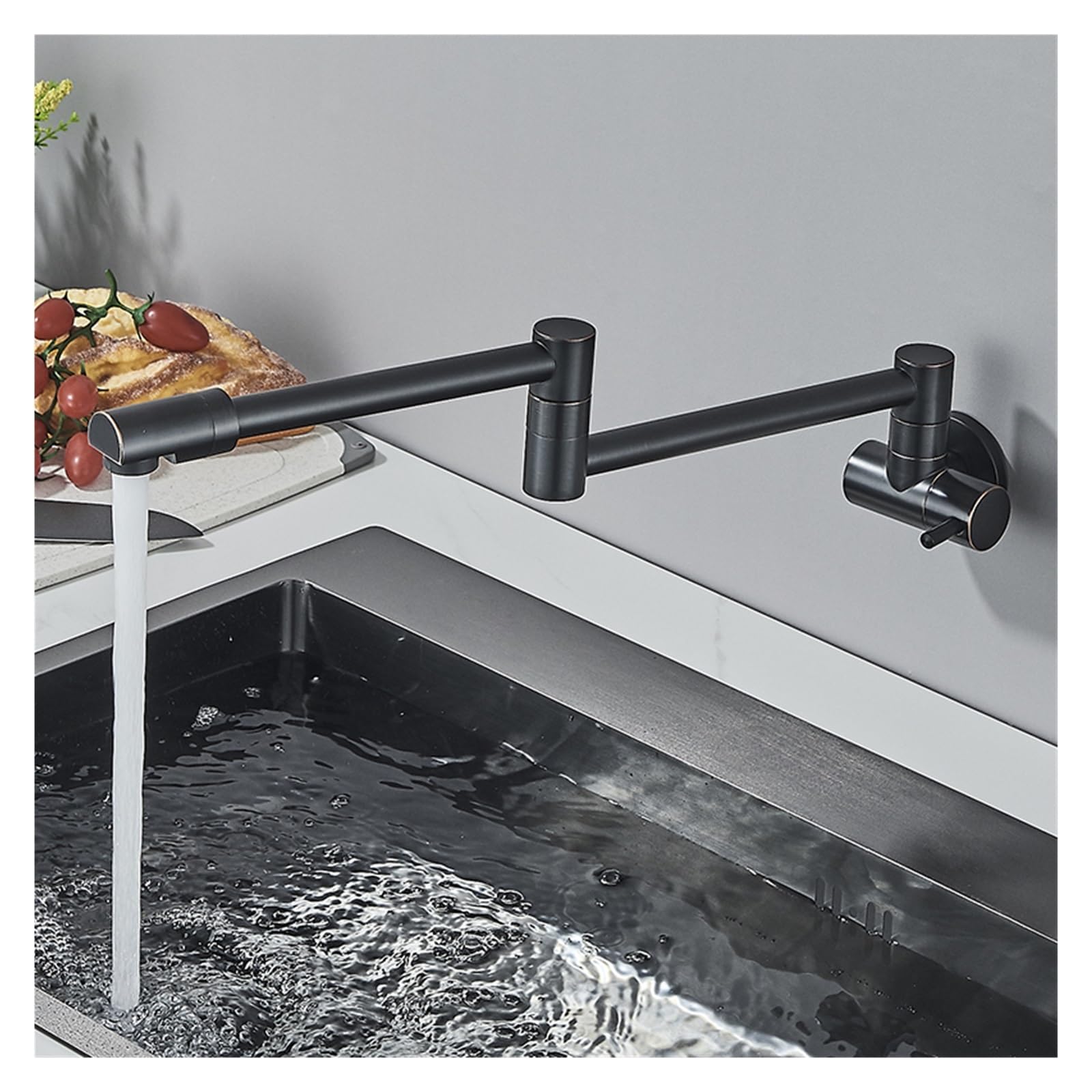 Robinet mural de cuisine Orb B au design rétro avec col pliant