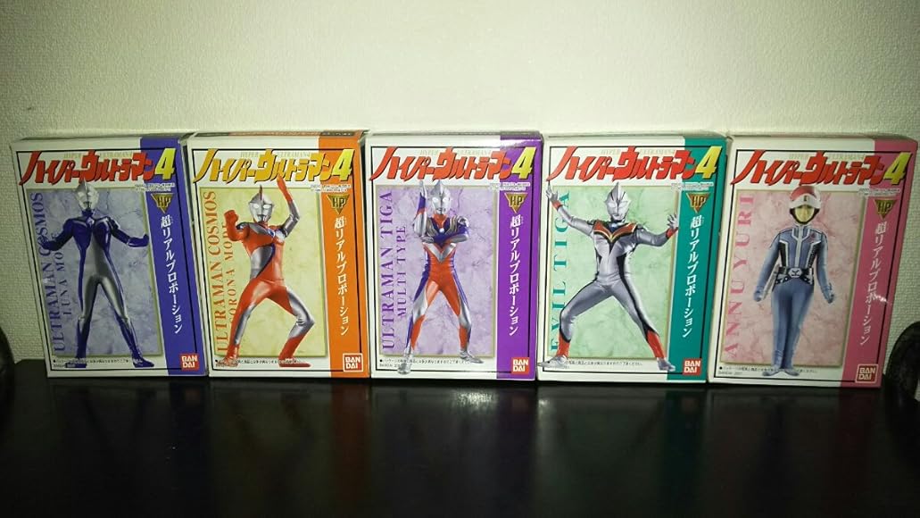 Amazon.co.jp: バンダイ食玩 ハイパーウルトラマン4 全5種 コスモス 