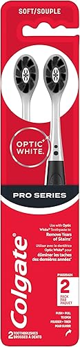 Colgate Optic White Pro Series - Cepillos de dientes de carbón, cepillos de dientes suaves para adultos con cerdas en espiral de carbón, ayuda a