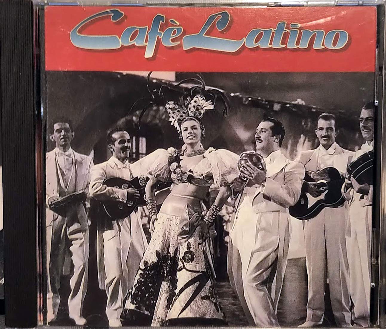 Cafe Latino [Audio CD] Cafe Latino