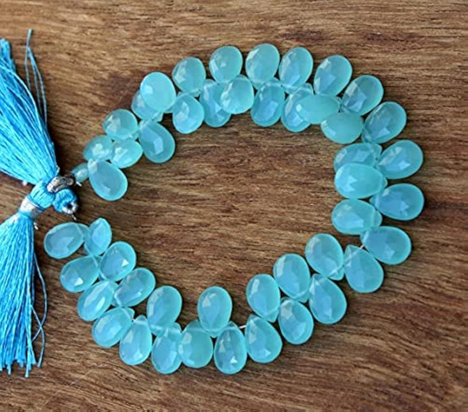 Poires en chalcédoine aqua naturelle de qualité supérieure pour joaillerie artisanale