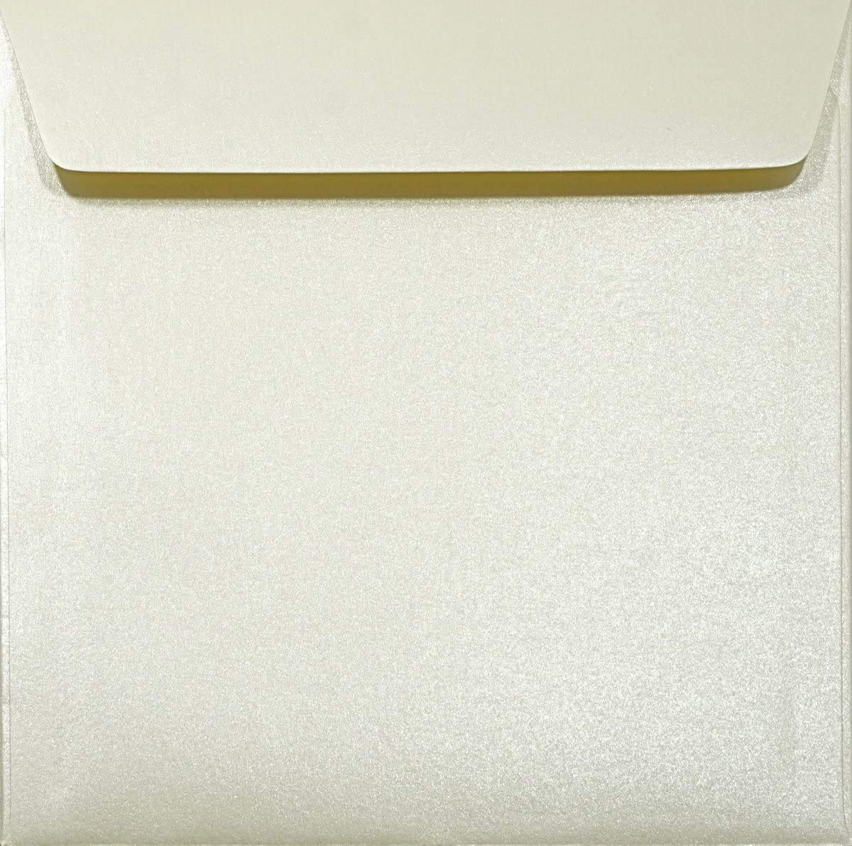 Netuno 500 square cream pearl envelopes 156 x 156 mm 6.14 x 6.14 in 120gsm Majestic Candlelight Cream pearlescent invitation envelope shimmer envelopes for greeting cards Christmas wedding invitations