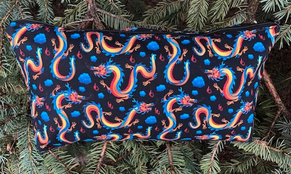 Dancing Dragons Flat Bottom Bag for Standard Sized Mahjong Tiles, Large Zini