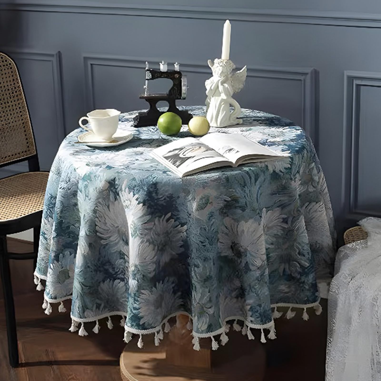 VAODO Square and Round Tablecloth, 150 * 150 cm Bohemian Pompom Tassel Table Cloth, Geometric Ethnic Style, for Kitchen, Dining Room, Picnic, Bistro, Indoor and Outdoor