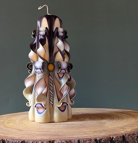 Miniatura 7 de Vela de pilar tallada a mano marrón beige de 8.27 pulgadas Vela decorativa hecha a mano para mesa de café, chimenea o sala de estar Regalo