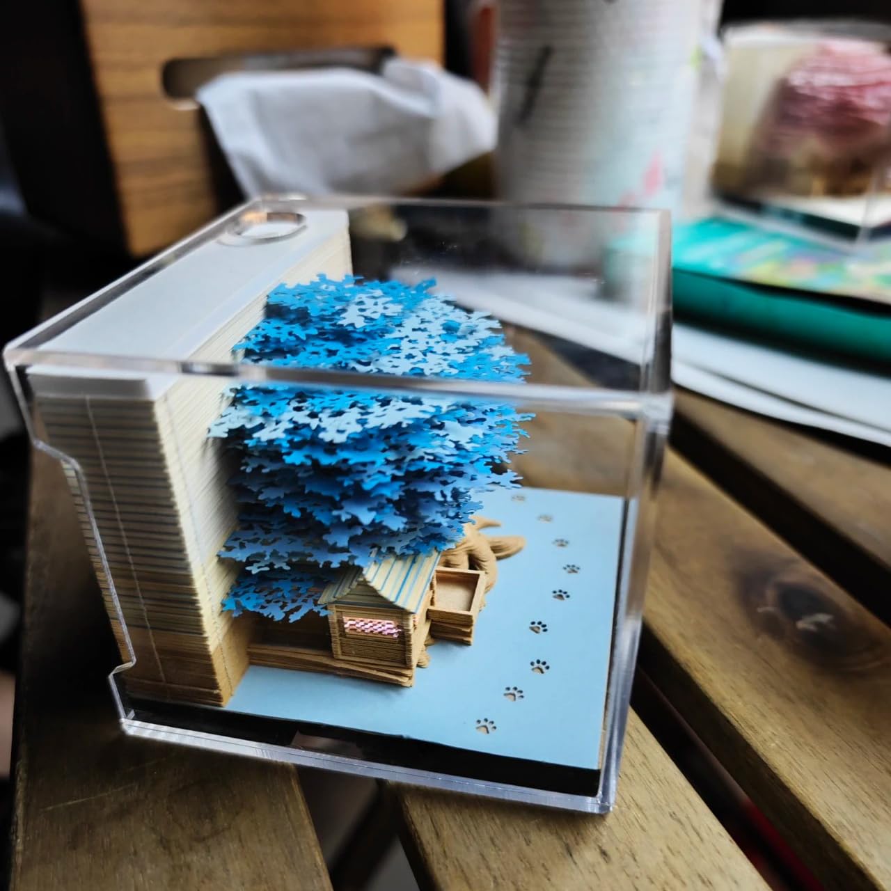 Bloc de notas 3D no pegado, diseño de casa del árbol 3D (azul) con caja de visualización transparente, 9 x 9 x 6 cm, 260 hojas, decoración de mesa