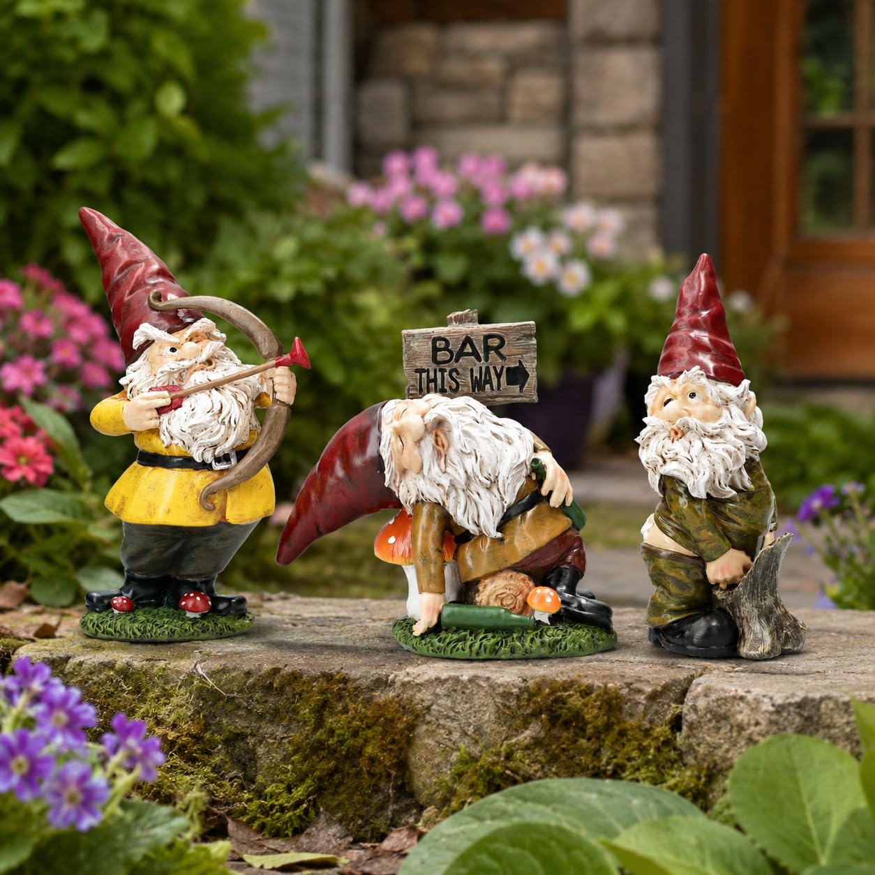 Figuren Shop GmbH Gartenfigur Gartenzwerg Set 3er 15-19 cm – freche Zwerge mit Amor, pinkelndem Zwerg und Säufer aus Polyresin, handbemalt und wetterfest – Dekofiguren Gartendeko 3-teilig
