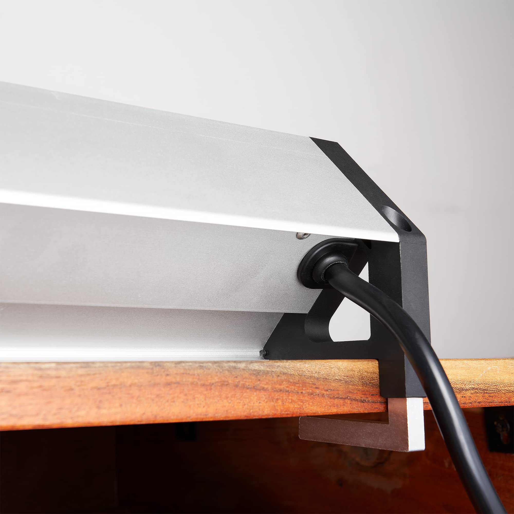 Ciabatta multipla a 3 prese, con cavo USB a 2 vie, 1,8 m, come presa da tavolo e presa per mobili, montaggio senza residui, cucina, ufficio, scrivania