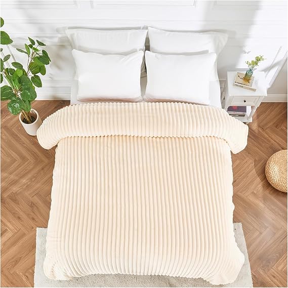 Ribbed Jacquard Bed Blanket Fluffy Warm Throw Blanket for Sofa Couch Single Osum Soft Fleece Winter Twin/Double 150x200 cm Throws (Cream)