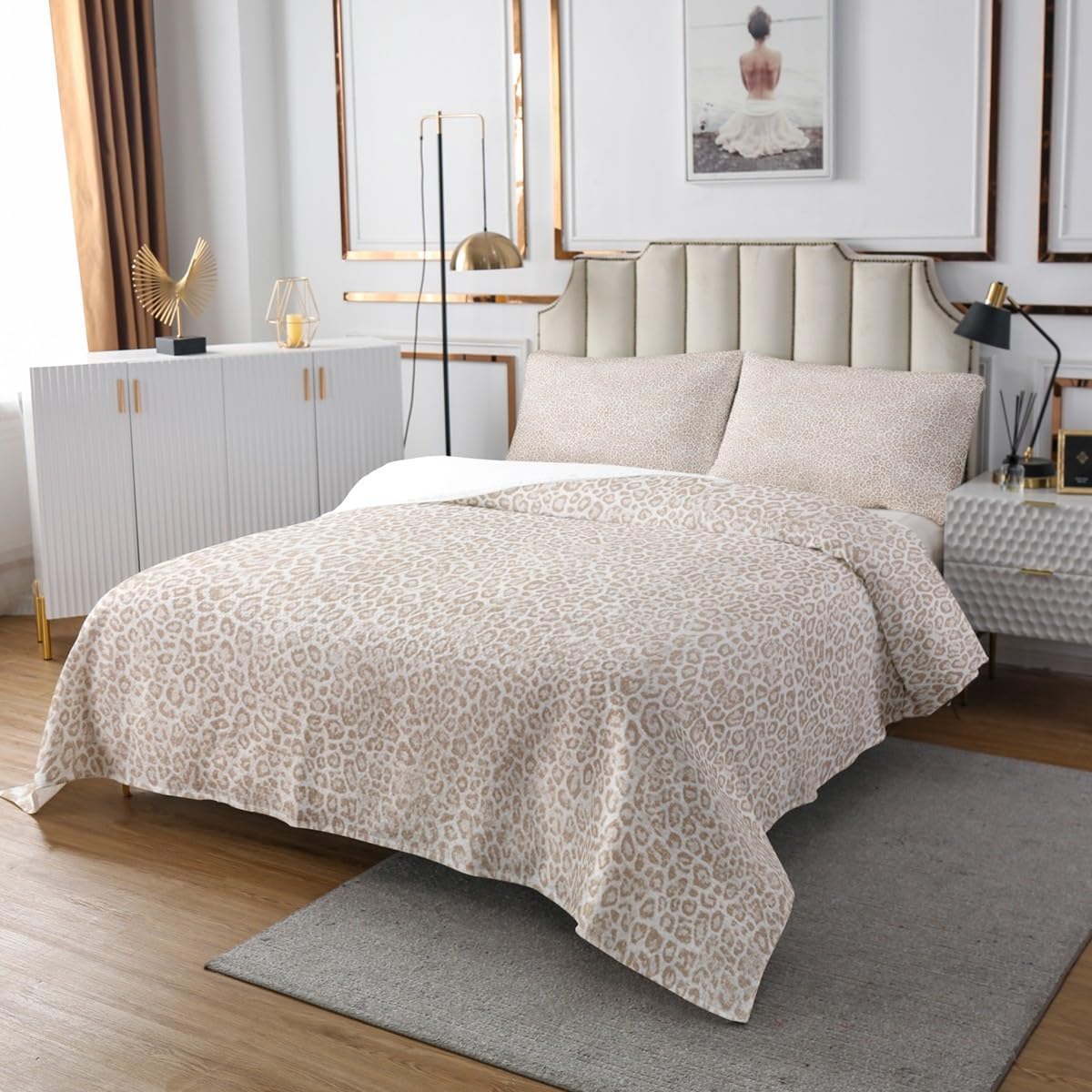 jejeloiu Leopard Bedspread Queen Size Cheetah Coverlet Set Beige Quilted Coverlet for All Season with 2 Pillowcases Animal Print Microfiber Lightweight