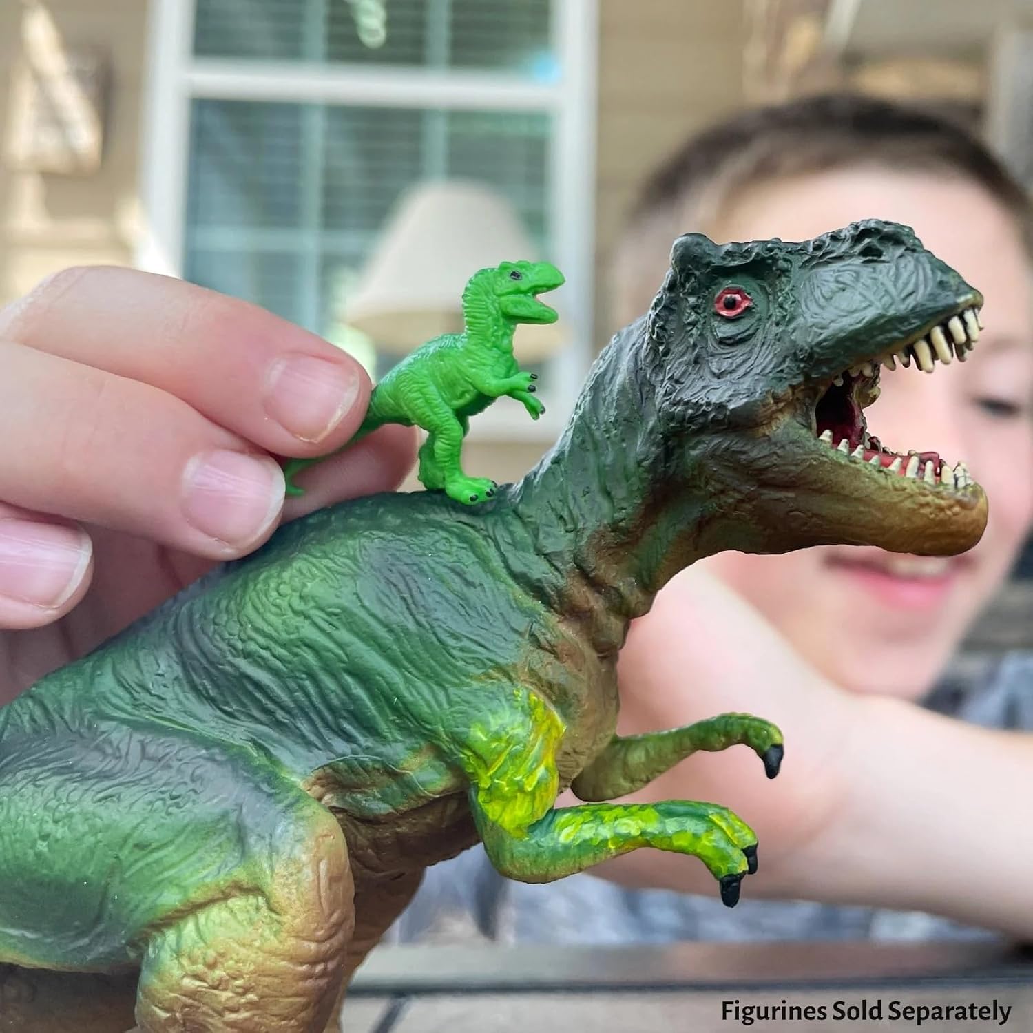 Safari Ltd. Tyrannosaurus Rex Figurine - Detailed 7" Dinosaur Figure - Educational Toy for Boys, Girls, and Kids Ages 3+