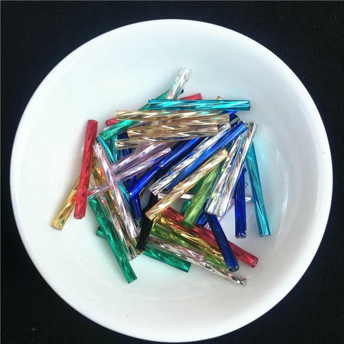 Kit de fabricación de pulseras, cuentas de tubo de cristal y espaciadores, 36 piezas de accesorios de fabricación de joyas para mujer, 2,5 mm x 25 mm, cornetas checas para coser prendas